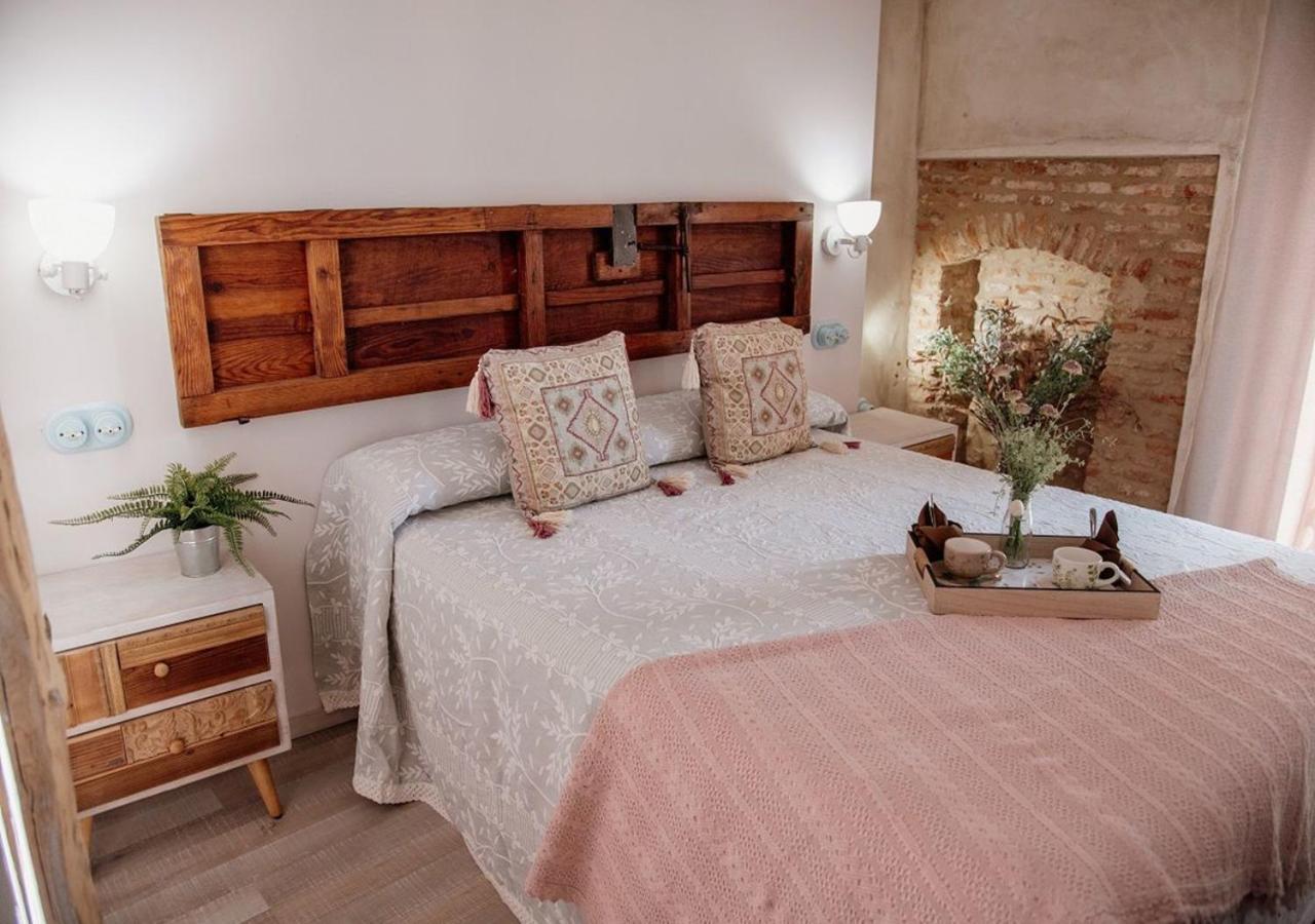 Hotel Rural El Medievo- Solo Adultos Trujillo Bagian luar foto