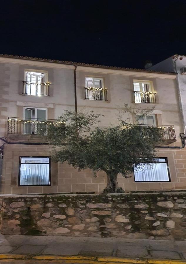 Hotel Rural El Medievo- Solo Adultos Trujillo Bagian luar foto