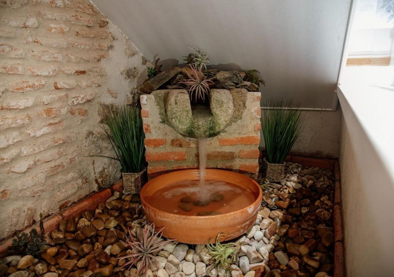 Hotel Rural El Medievo- Solo Adultos Trujillo Bagian luar foto
